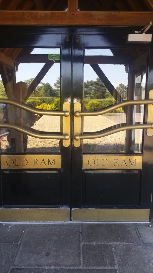 The Ram At Tivetshall Tivetshall Saint Margaret Buitenkant foto